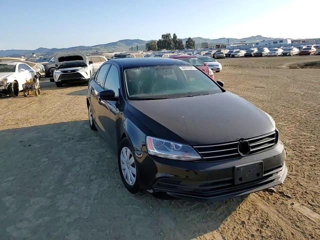 2015 Volkswagen Jetta - Image 11