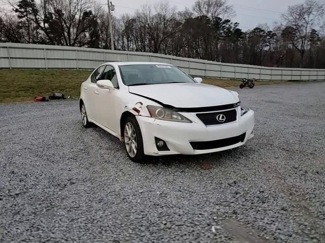 2011 Lexus IS - Image 10