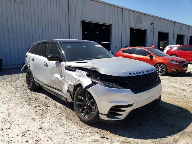 2024 Land Rover Range Rover - Image 12