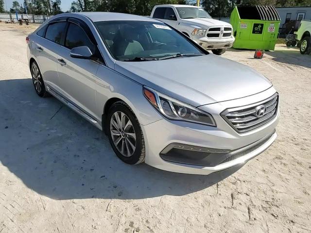 2017 Hyundai Sonata - Image 14