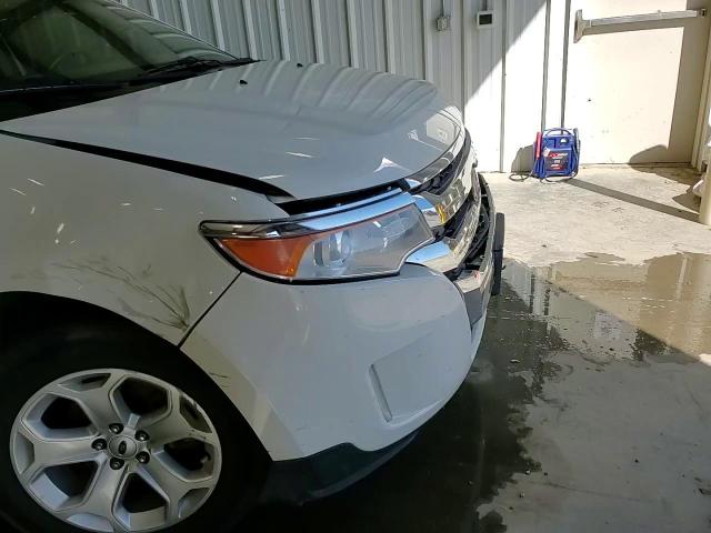 2013 Ford Edge - Image 14