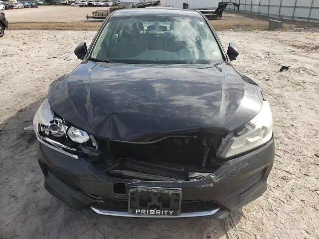 2017 Honda Accord - Image 11