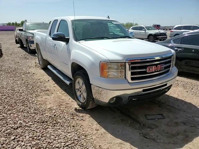 2012 GMC Sierra - Image 10