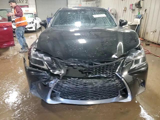 2017 Lexus GS - Image 14