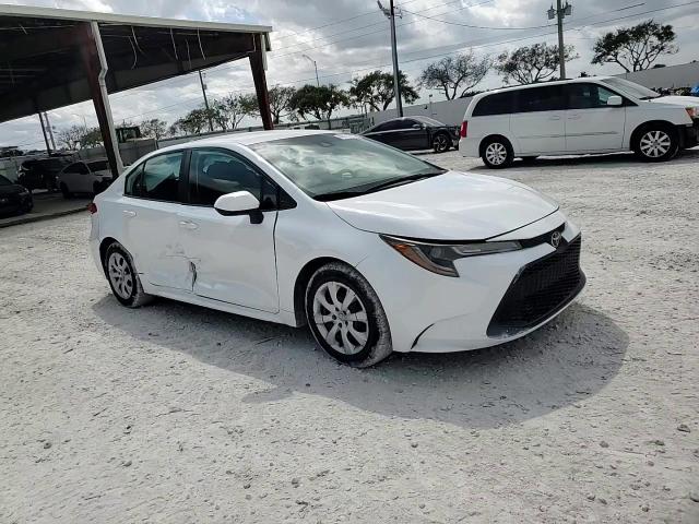 2021 Toyota Corolla - Image 13