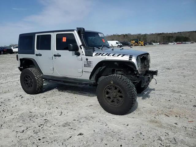 2011 Jeep Wrangler - Image 12