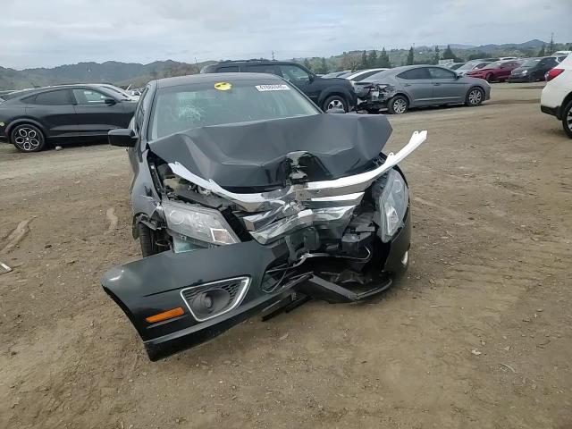 2011 Ford Fusion - Image 11
