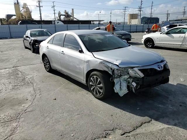 2010 Toyota Camry - Image 11