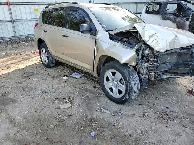 2010 Toyota RAV 4 - Image 11