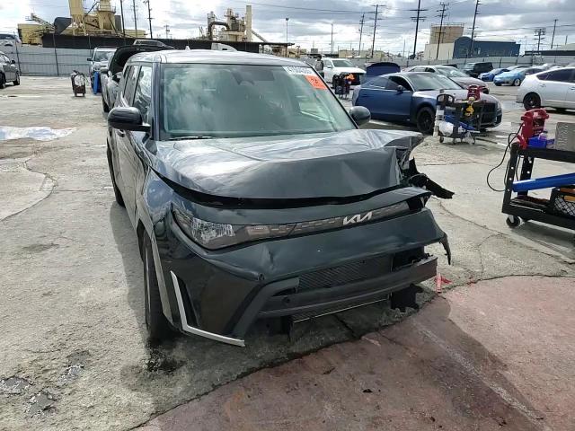 2023 Kia Soul - Image 12