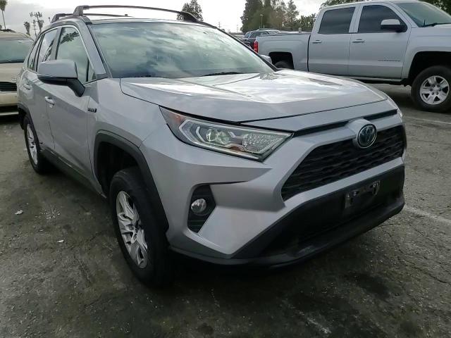 2021 Toyota RAV 4 - Image 11