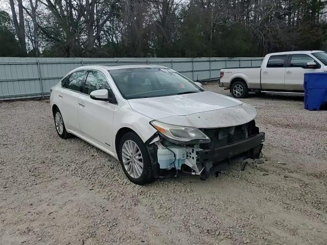 2013 Toyota Avalon - Image 10