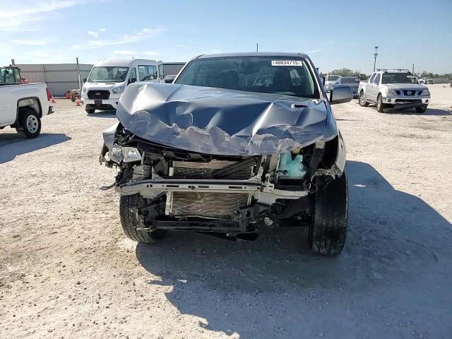 2022 Chevrolet Colorado - Image 11
