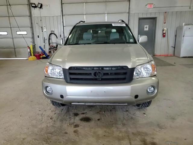 2005 Toyota Highlander - Image 12
