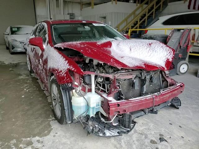 2014 Lexus ES - Image 11