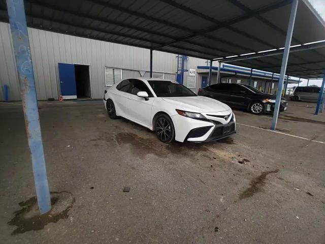 2021 Toyota Camry - Image 10