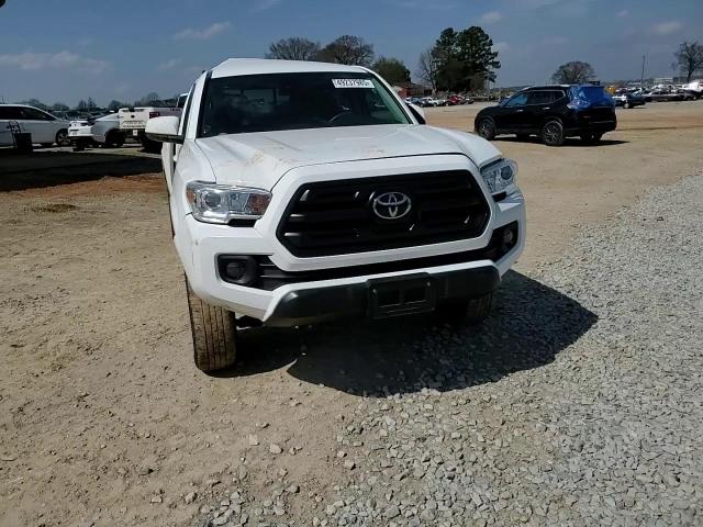 2019 Toyota Tacoma - Image 10