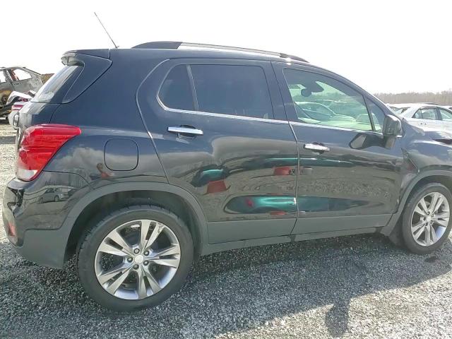 2020 Chevrolet Trax - Image 13