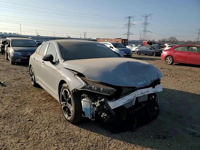 2024 Kia K5 - Image 10