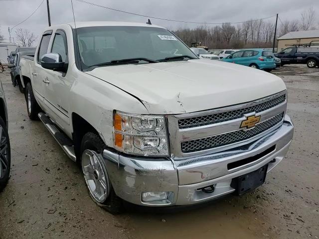 2013 Chevrolet Silverado - Image 14