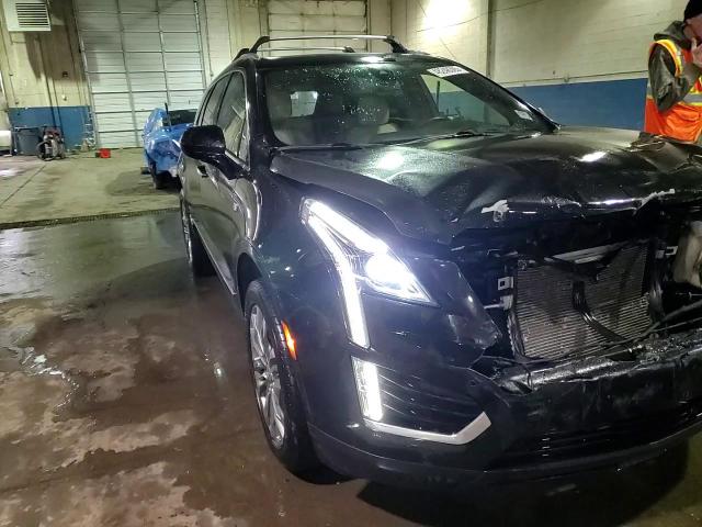 2017 Cadillac XT5 - Image 14