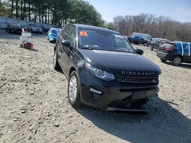 2018 Land Rover Discovery - Image 12