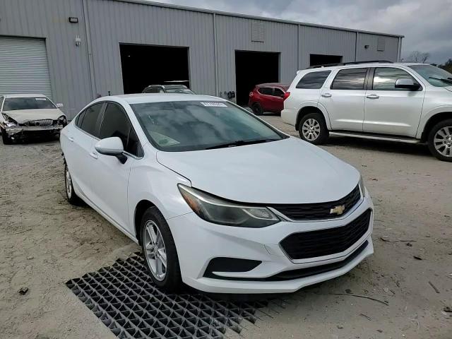 2017 Chevrolet Cruze - Image 10