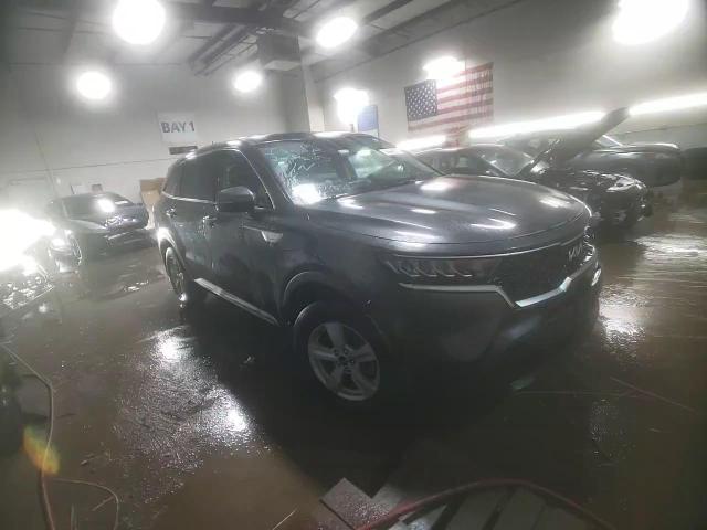 2022 Kia Sorento - Image 13