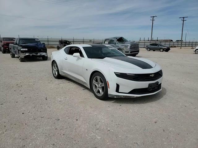 2020 Chevrolet Camaro - Image 11