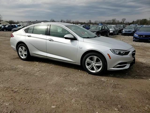 2018 Buick Regal - Image 11