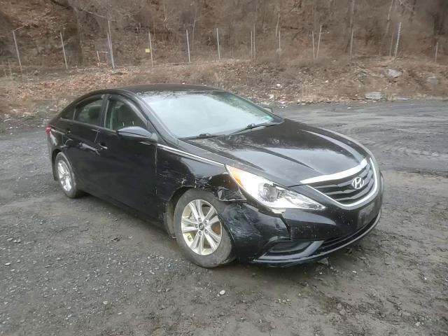 2012 Hyundai Sonata - Image 10