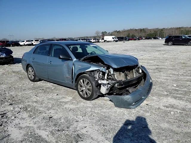2008 Toyota Avalon - Image 10