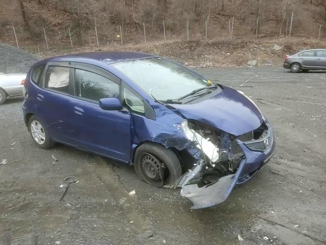 2013 Honda Fit - Image 10