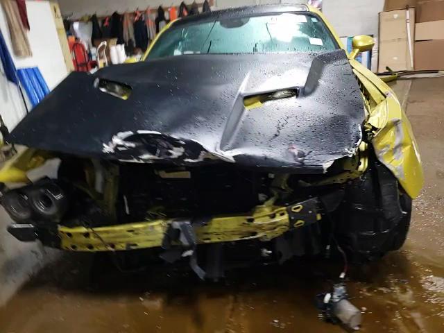 2020 Dodge Challenger - Image 13