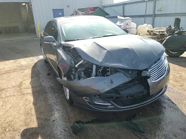 2016 Lincoln MKZ - Image 13