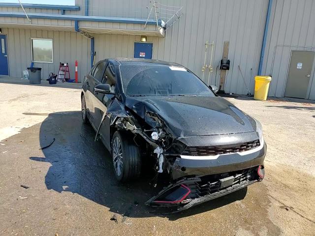 2024 Kia Forte - Image 13