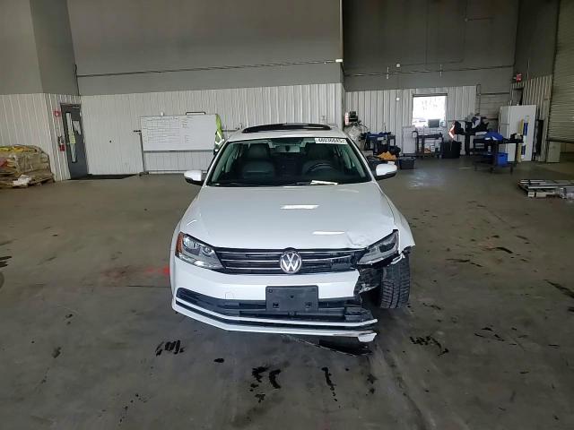 2015 Volkswagen Jetta - Image 10