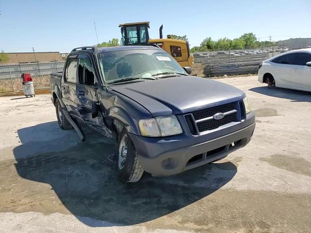 2005 Ford Explorer - Image 11