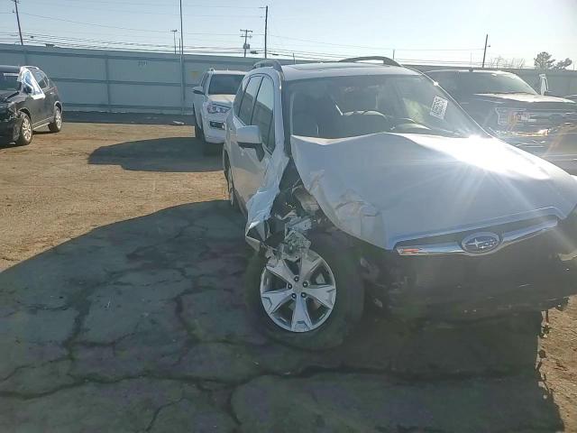 2015 Subaru Forester - Image 11