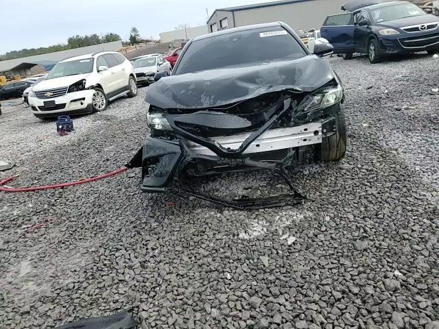 2022 Toyota Camry - Image 13