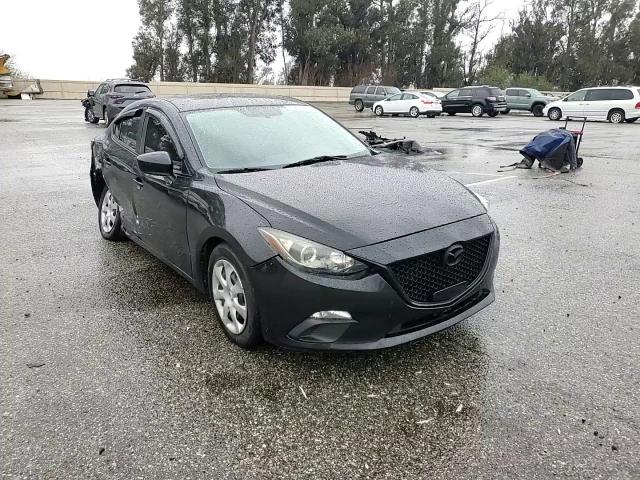 2015 Mazda 3 - Image 11