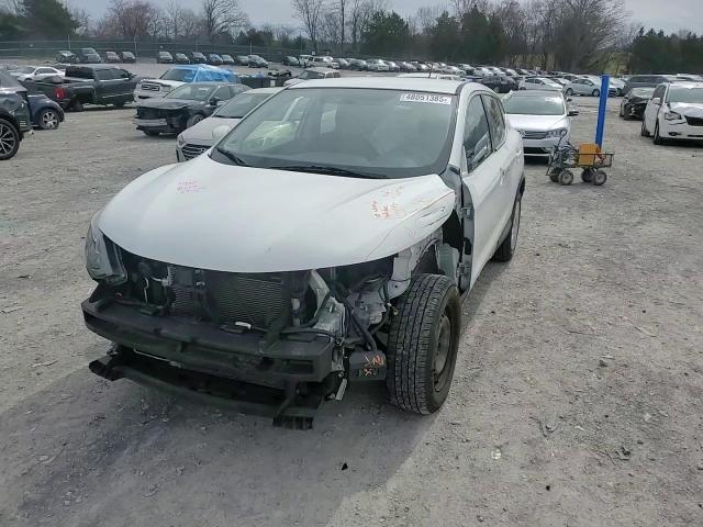 2019 Nissan Rogue - Image 12