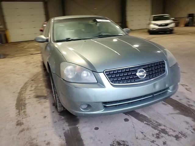 2006 Nissan Altima - Image 10