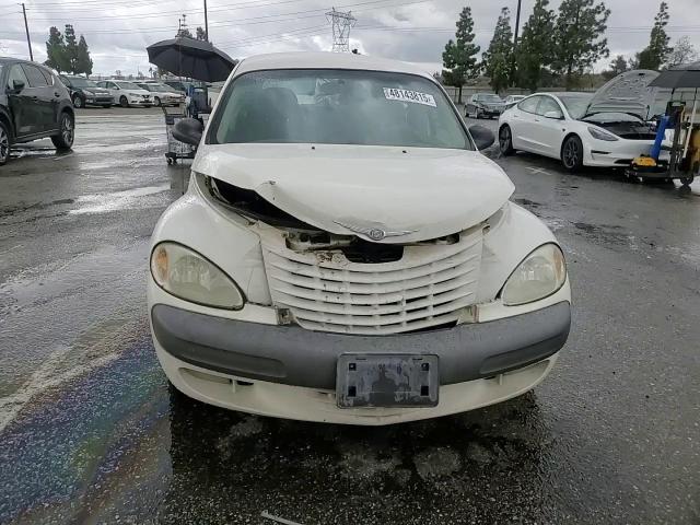 2001 Chrysler PT Cruiser - Image 10