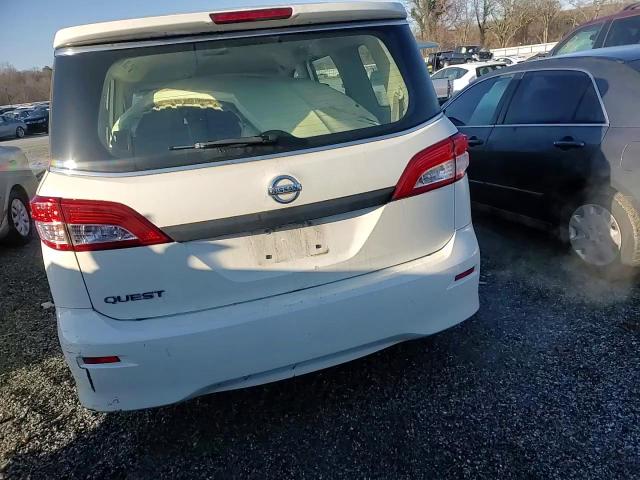 2016 Nissan Quest - Image 12