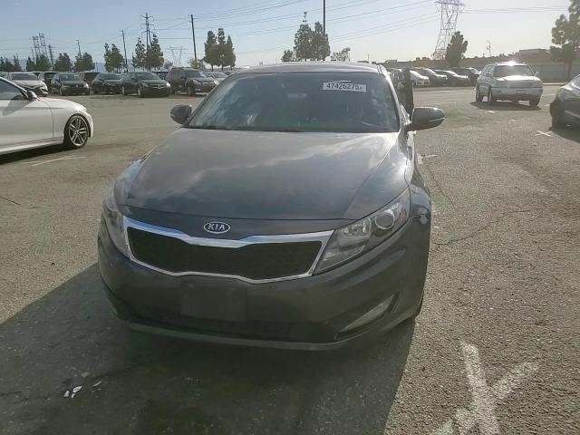 2011 Kia Optima - Image 11