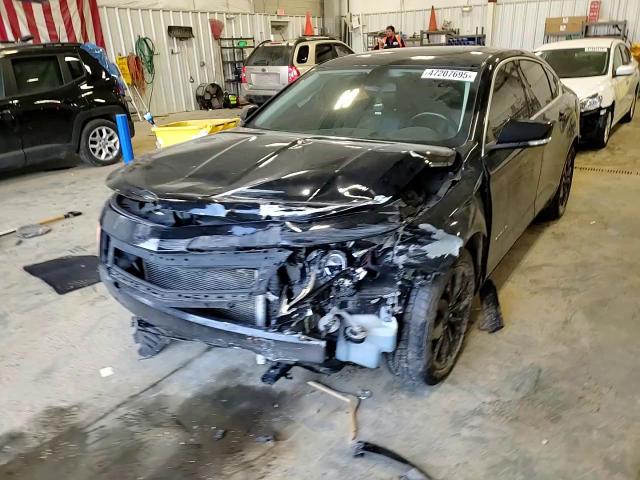 2018 Chevrolet Impala - Image 11