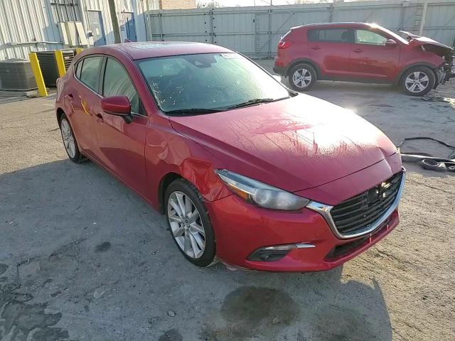 2017 Mazda 3 - Image 10