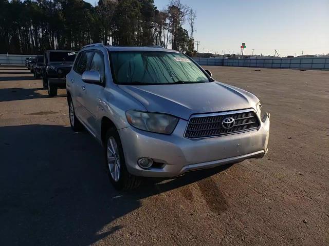2009 Toyota Highlander - Image 11