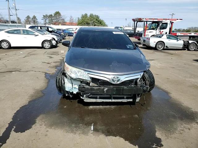2012 Toyota Camry - Image 14